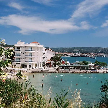 Otel Pasifik Çeşme
