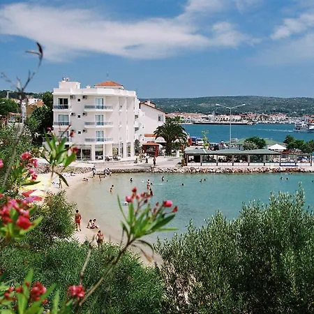 Otel Pasifik Çeşme