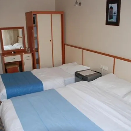 Pasifik Otel Çeşme